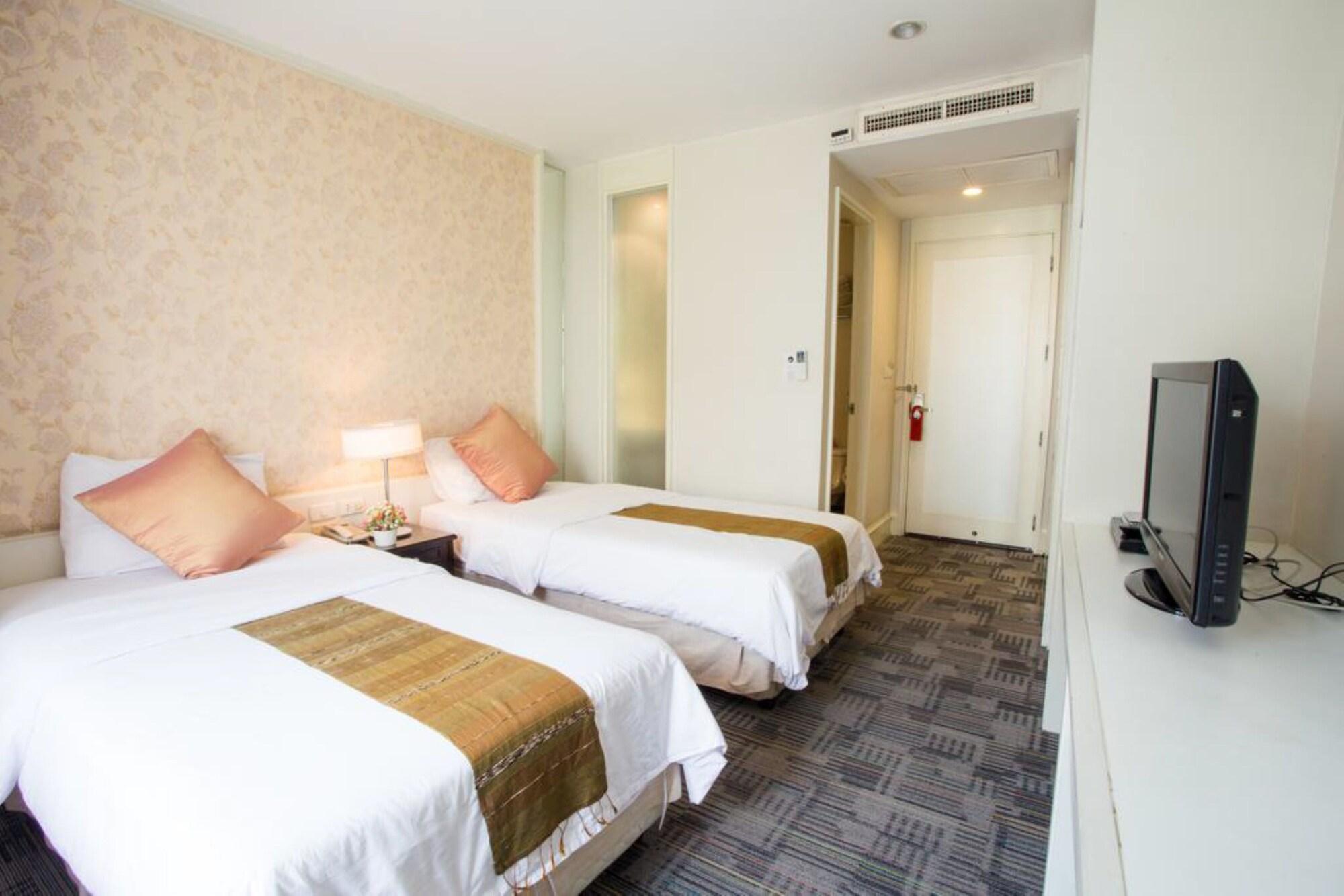 Aphrodite Inn Bangkok Dış mekan fotoğraf