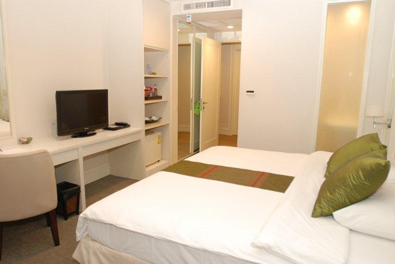 Aphrodite Inn Bangkok Dış mekan fotoğraf