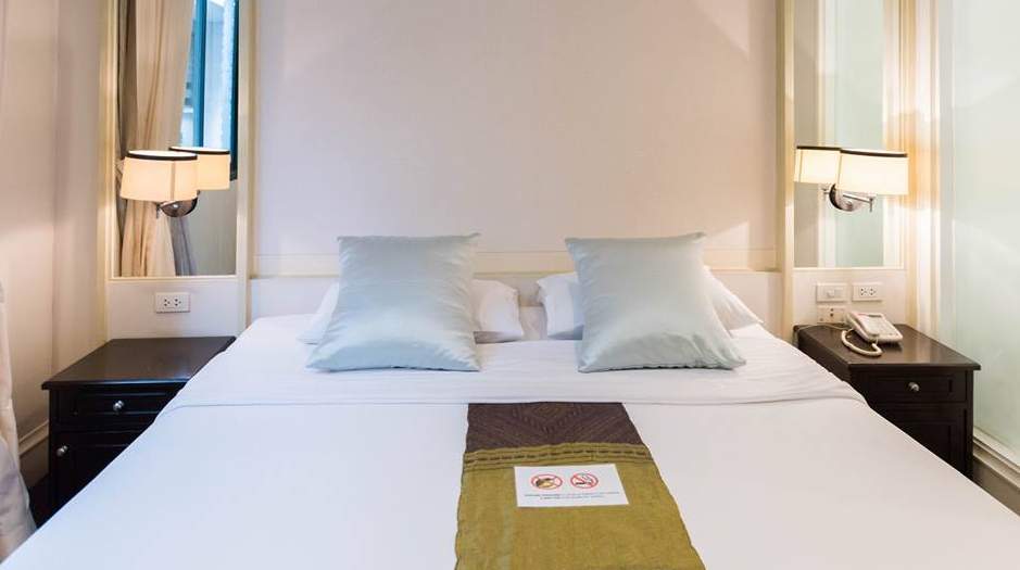 Aphrodite Inn Bangkok Dış mekan fotoğraf