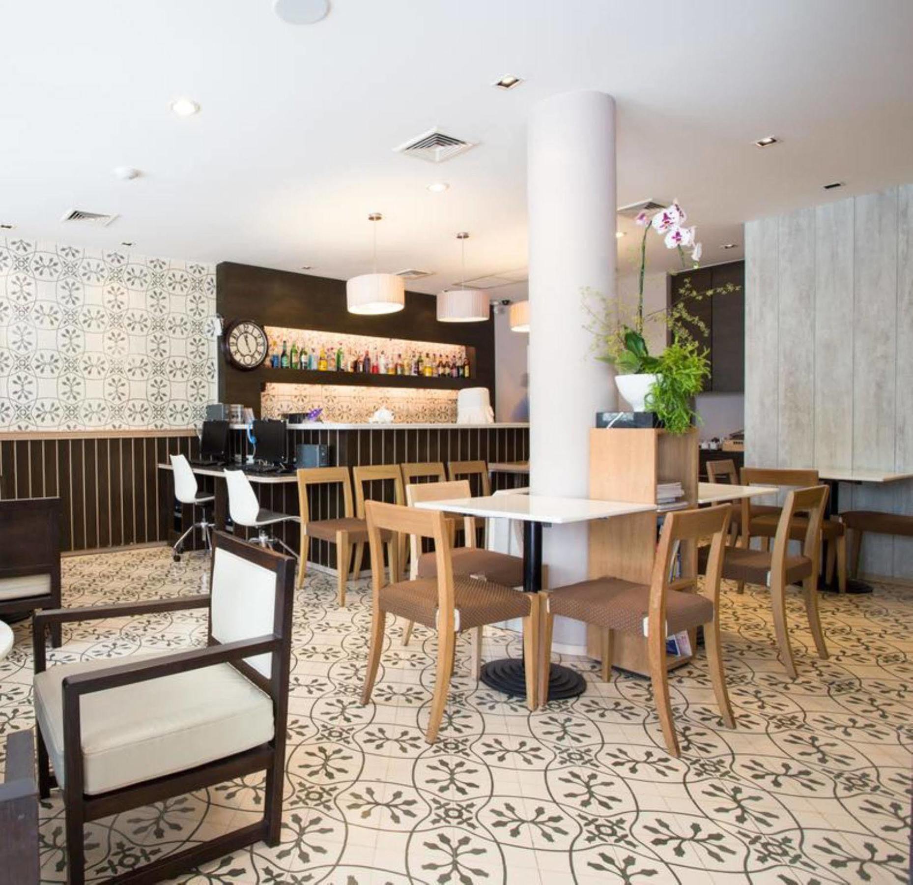 Aphrodite Inn Bangkok Dış mekan fotoğraf